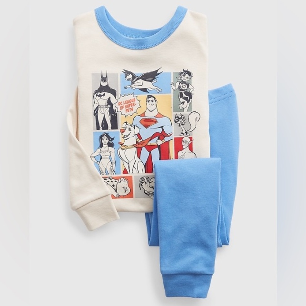 GapKids x DC™ Comics 100% Organic Cotton Justice League Pajama Gap PJ Set